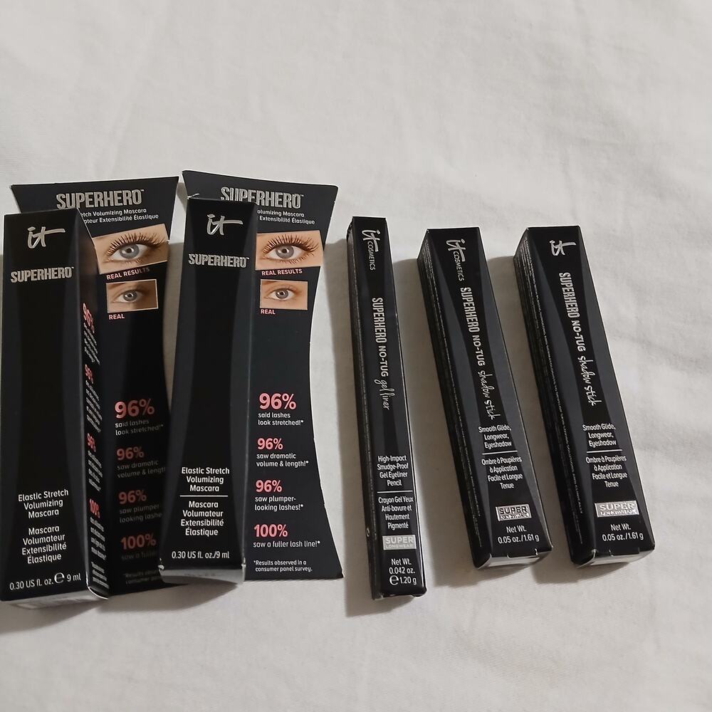 it Cosmetics 5-Piece set 2-Mascaras/ 1-Eyeliner / 2-Shadow sSicks all SUPERHERO